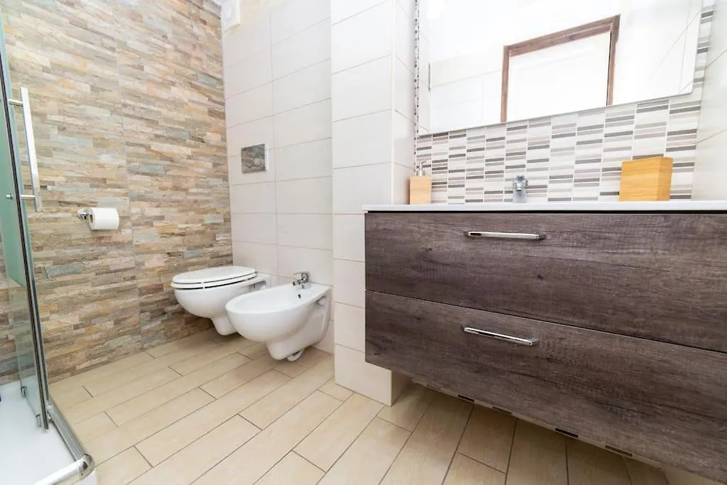 Borgo Antico - Centro Di Bari Luxury Apartment Italia